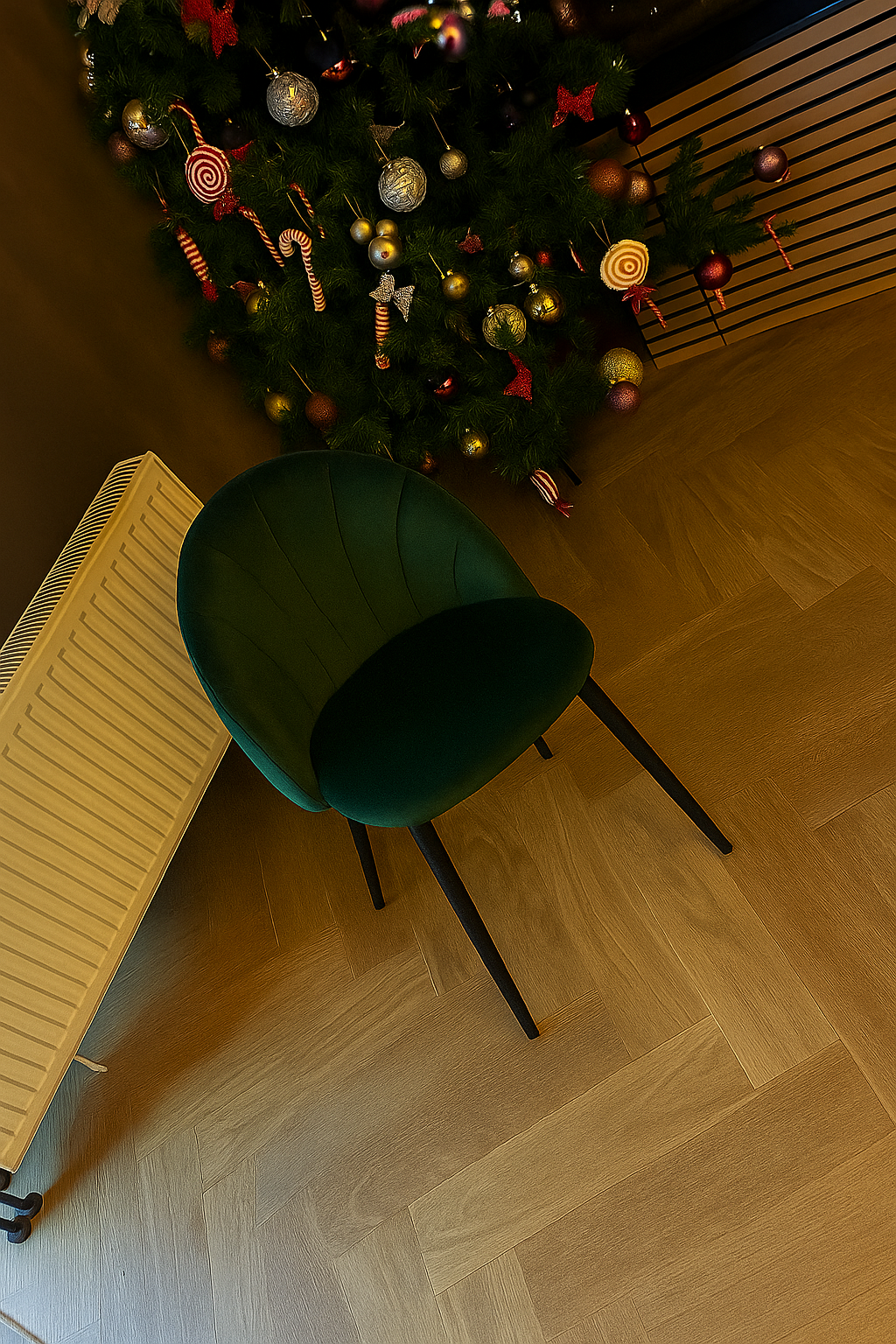 Nova Luxe Swivel Chair Set